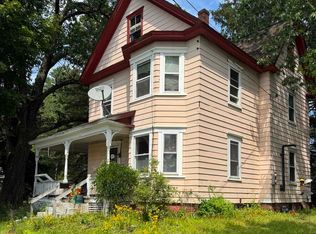 126 Park St, Northfield, NH 03276
