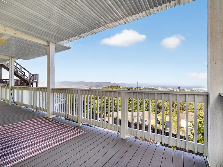 208 Goodwin Dr — Photo 46