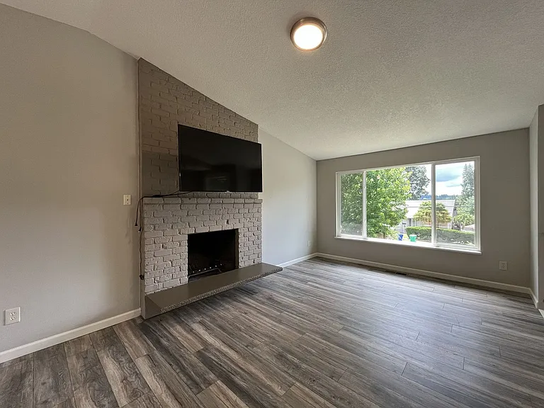 3919 SE Monroe St — Photo 18