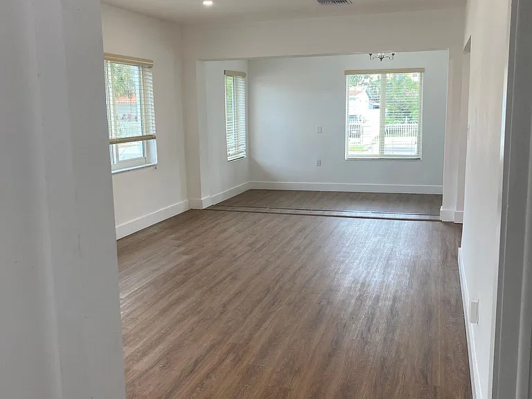 4450 W 1st Ave — Photo 2