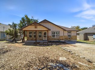1530 Bob White Dr, Spring Branch, TX 78070