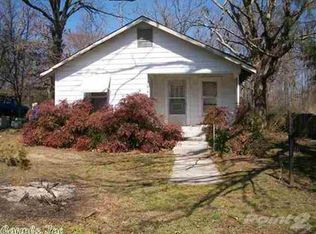 705 Oak Cir, Little Rock, AR 72206