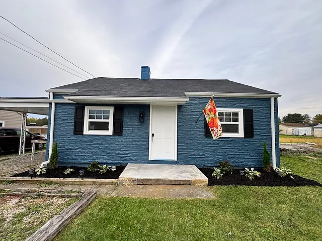 3 bed, 1100 sqft, $1,400 — Photo 1