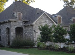1626 Woodland Dr, Lake charles, LA 70605
