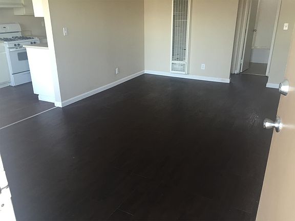 2nd image of 12023 Runnymede St APT 19