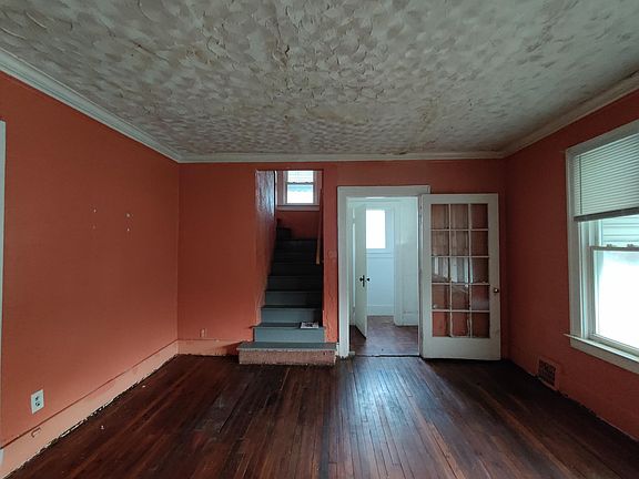 3rd image of 9194 Mendota St #1