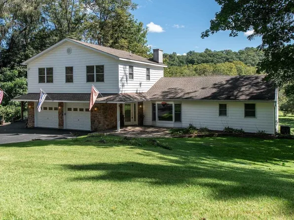 122 HURLEY Road, Salt Point, NY 12578