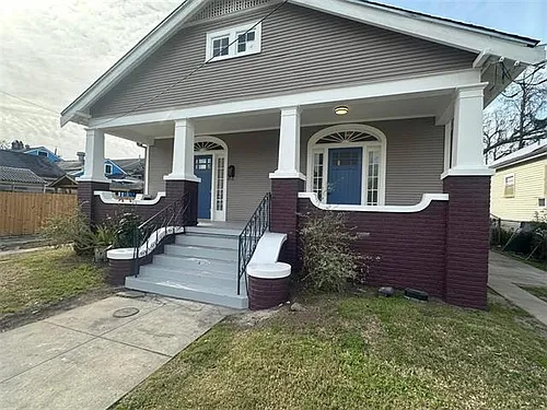 2624 Laharpe St Photo 1