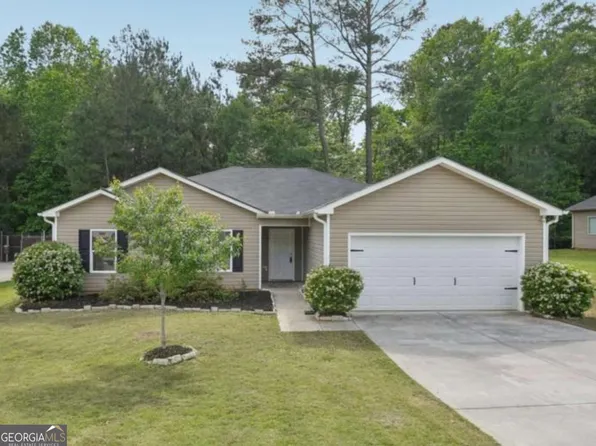 1069 Navaho Trl, Monroe, GA 30655