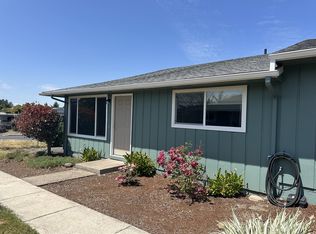 750 N Main St #6, Mount Angel, OR 97362
