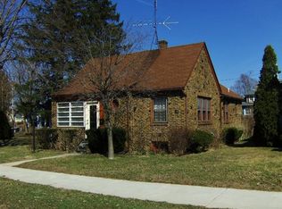 1142 Maple St, Michigan City, IN
