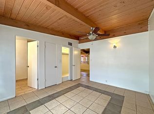 910 N Alvernon Way, Tucson, AZ 85711
