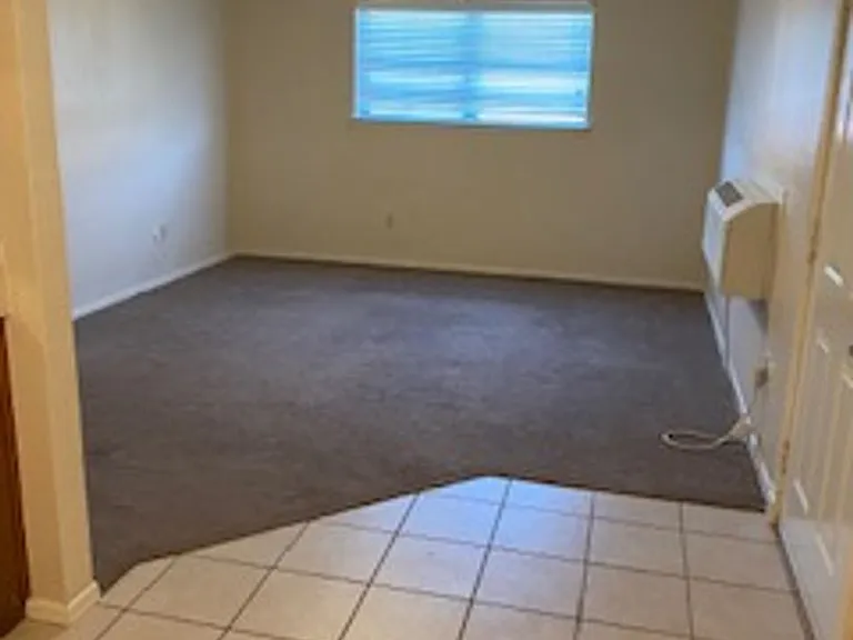 Peppertree Apartments — Photo 20