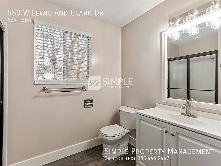 580 W Lewis And Clark Dr — Photo 17