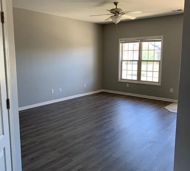 3212 Sweet Clover Ln — Photo 9