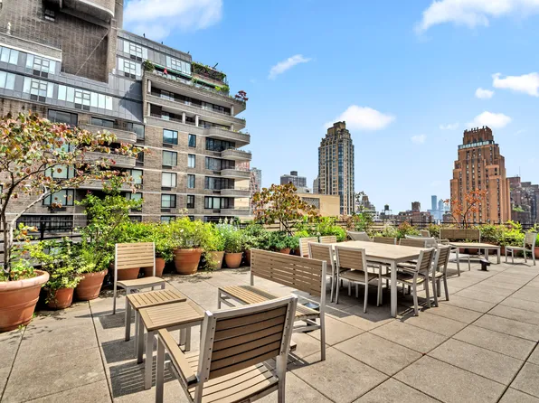 310 East 49th Street image 10 of 10