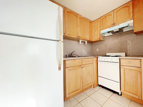 2nd image of 2888 Ala Ilima St APT 1811