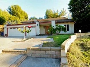 10414 Spy Glass Hill Rd, Whittier, CA 90601