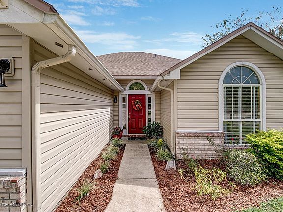 8811 Goodbys Cove Dr-MLS_Size-007-5-Fron