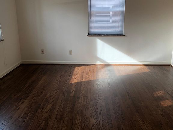 living room with walk out to front yard