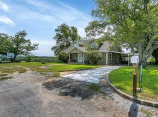 700 Greenwood Rd, Decatur, TX 76234