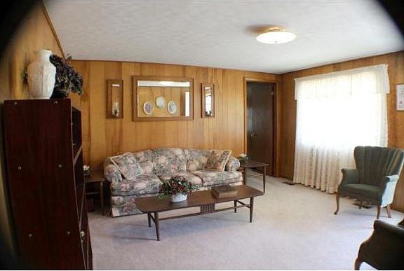 5th image of 2426 Winegar Ave