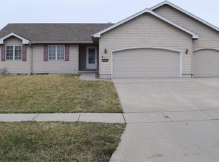1614 NW Abilene Rd, Ankeny, IA 50023