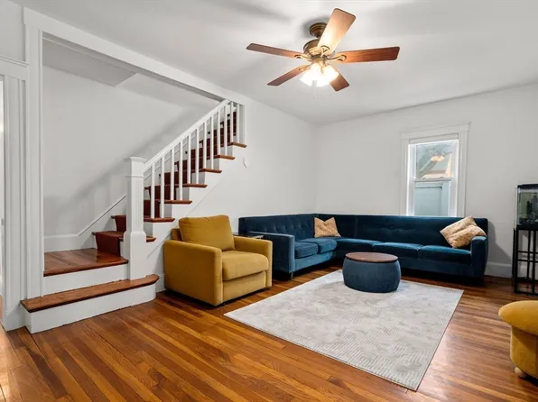 27 Linwood St #27, Arlington, MA 02474