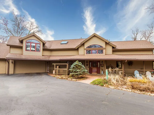 15 Talisman Trce, Galena, IL 61036