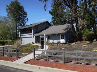 19307 Brockton Ln, Saratoga, CA 95070