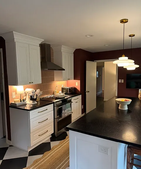 209 Walden Pl — Photo 4