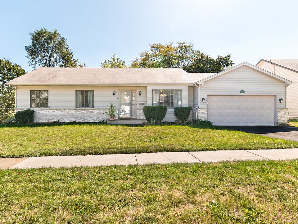 1st image of 241 Oak Ave