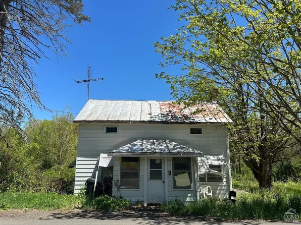 644 County Route 15, Taghkanic, NY 12523