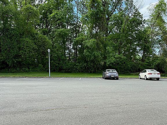 Lots of parking in back