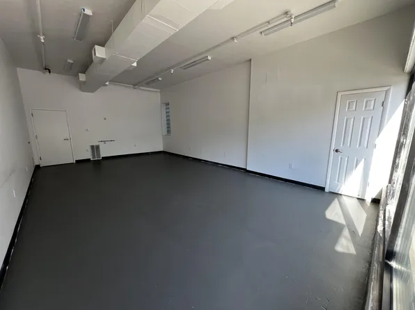 167 Claremont Avenue image 7 of 15