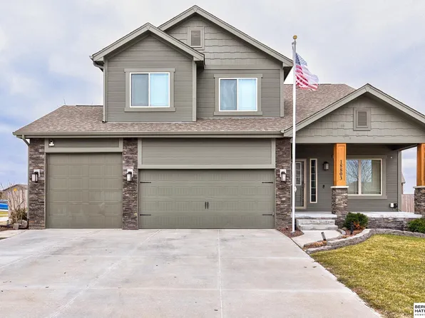 18803 Cottonwood St, Omaha, NE 68136