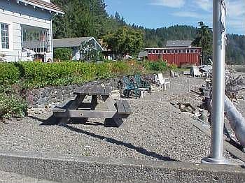 2nd image of 90 N Carroll Point Rd