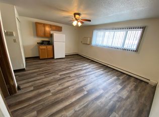Ashton, Fargo, ND 58102