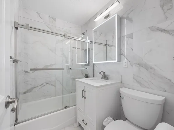 2550 Olinville Avenue image 19 of 20