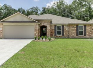 1012 N Berryvine Ln, Lake Charles, LA 70611