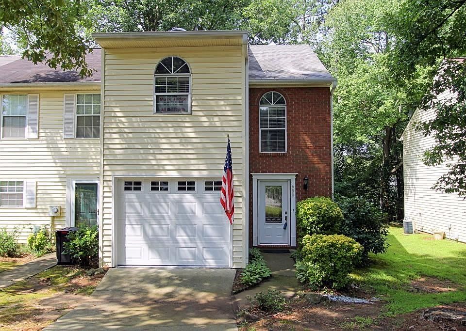 1st image of 655 Coventry Township Ln