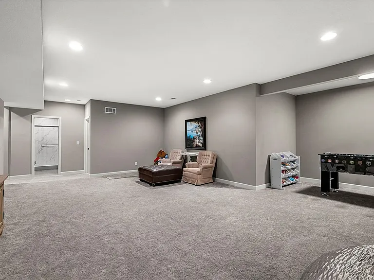 21410 W 189th Ter — Photo 51