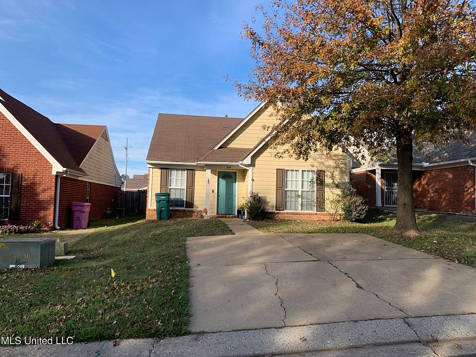 1st image of 664 Grant Dr