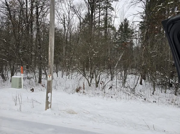 Jacklin Heights Cir #4, Crivitz, WI 54114