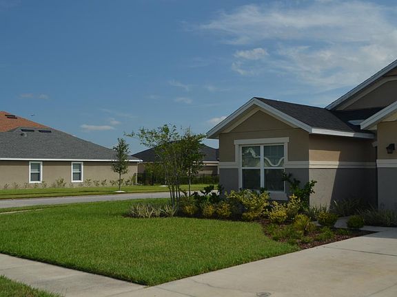 2nd image of 301 Grande Lake Dr