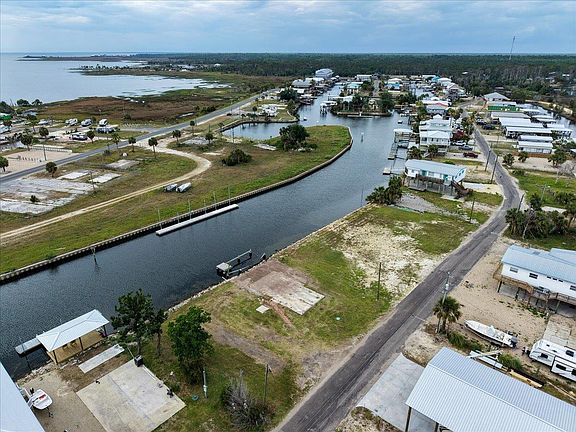 5th image of 20775 Marina Rd