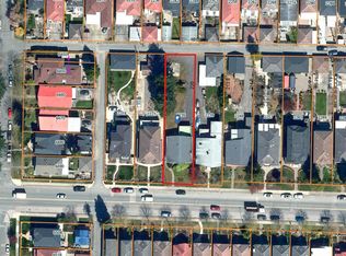 2235 E 49th Ave, Vancouver, BC V5P1T9