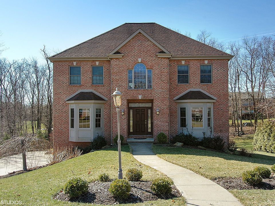 1st image of 4084 Willow Creek Dr