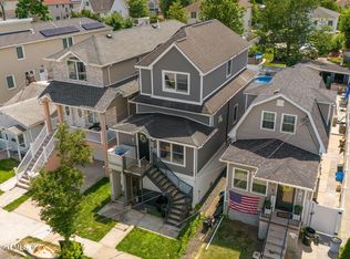 198 Wiman Ave, Staten Island, NY 10308