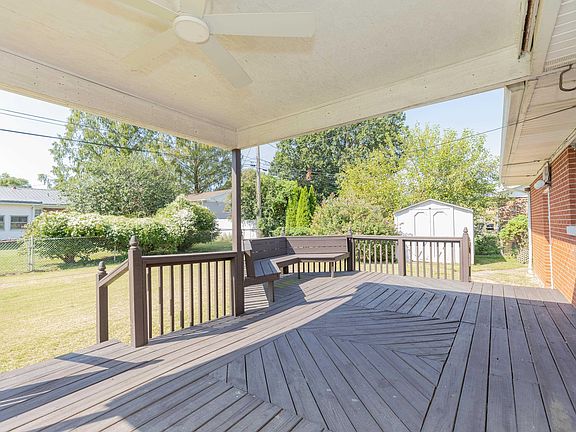 4th image of 314 Riviera Dr